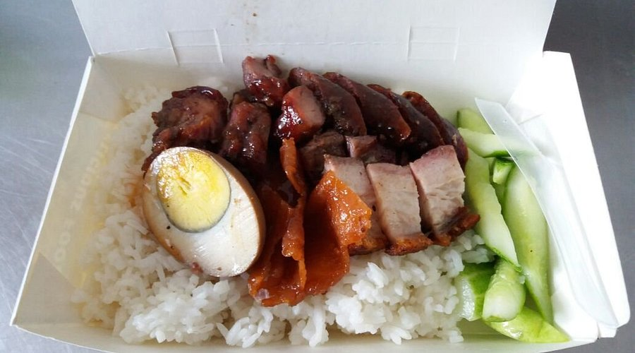 Review Restoran Tempat Makan Keluarga Menu Asia Murah
