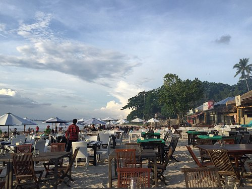 Review Menega Cafe Jimbaran Seafood Pinggir Pantai